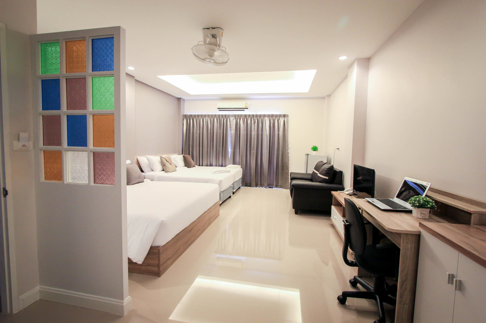 Vipa House Phuket - Sha Extra Plus Eksteriør billede