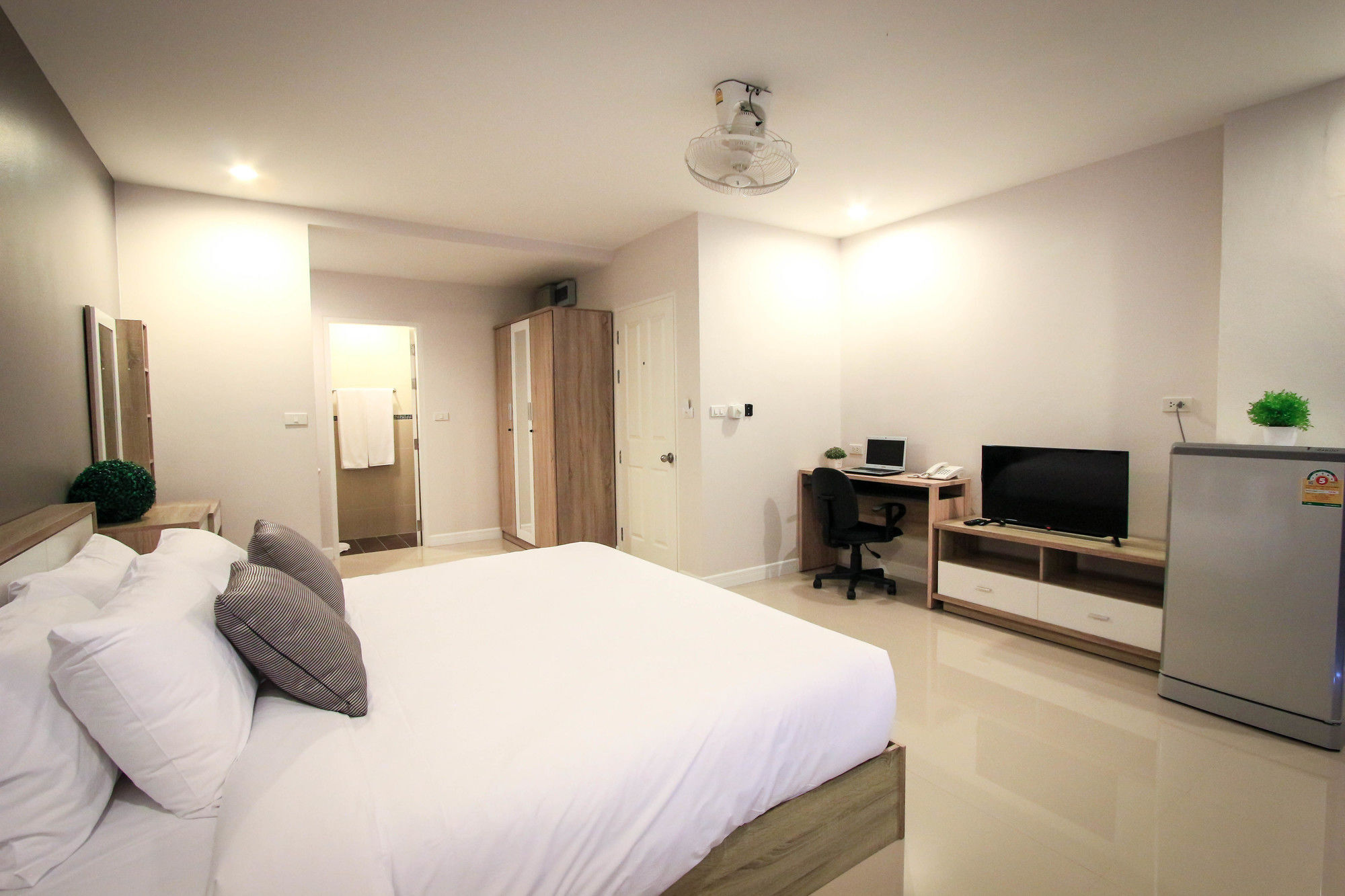 Vipa House Phuket - Sha Extra Plus Eksteriør billede